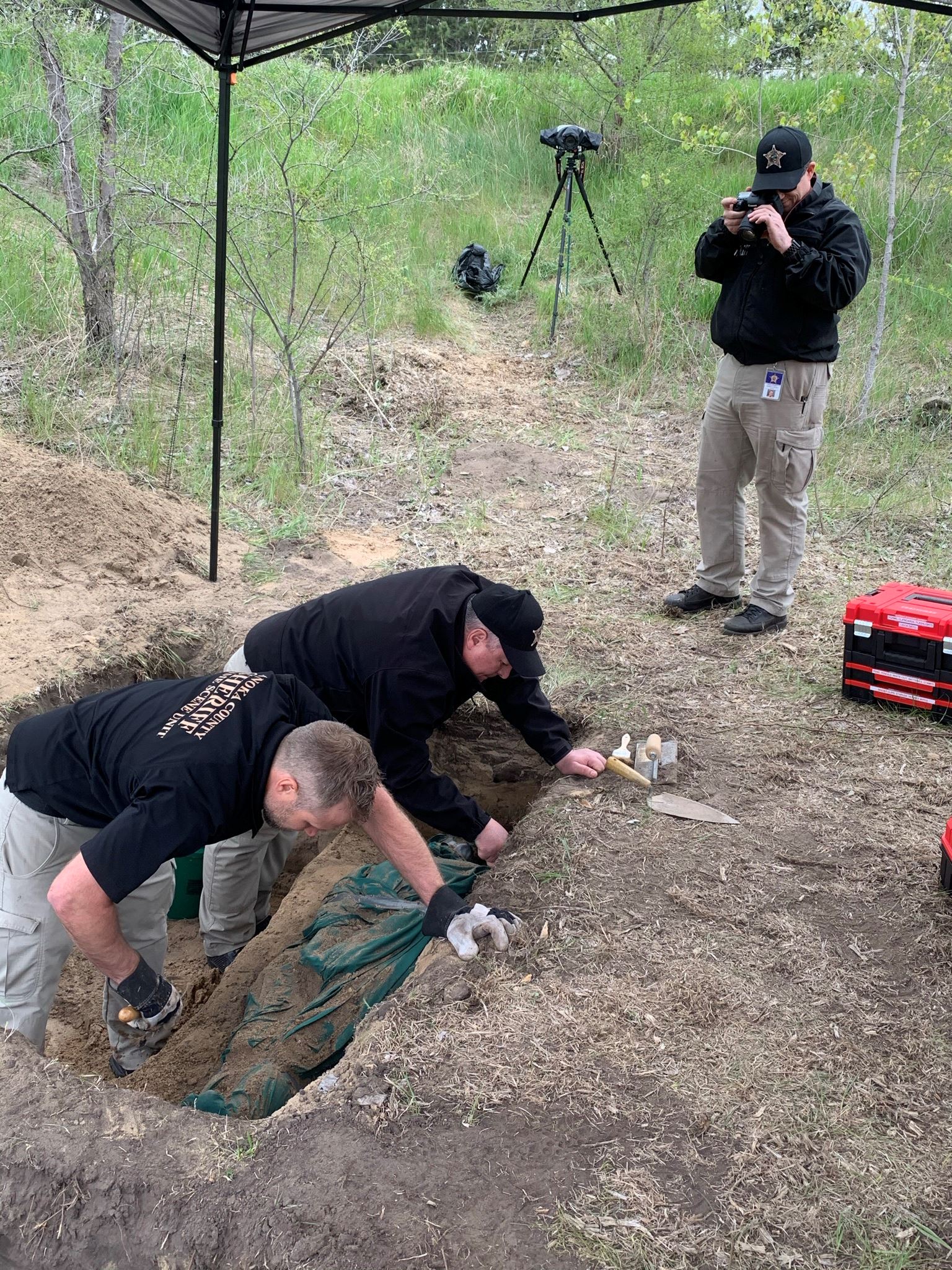 Clandestine Grave Training